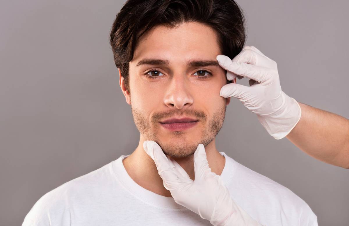 featured image for article on benefits of a brow lift for men